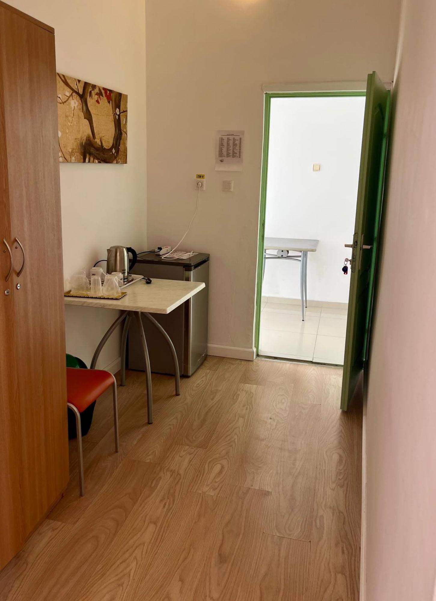 Hostel Cazino Nord Rooms Mamaia Exterior foto