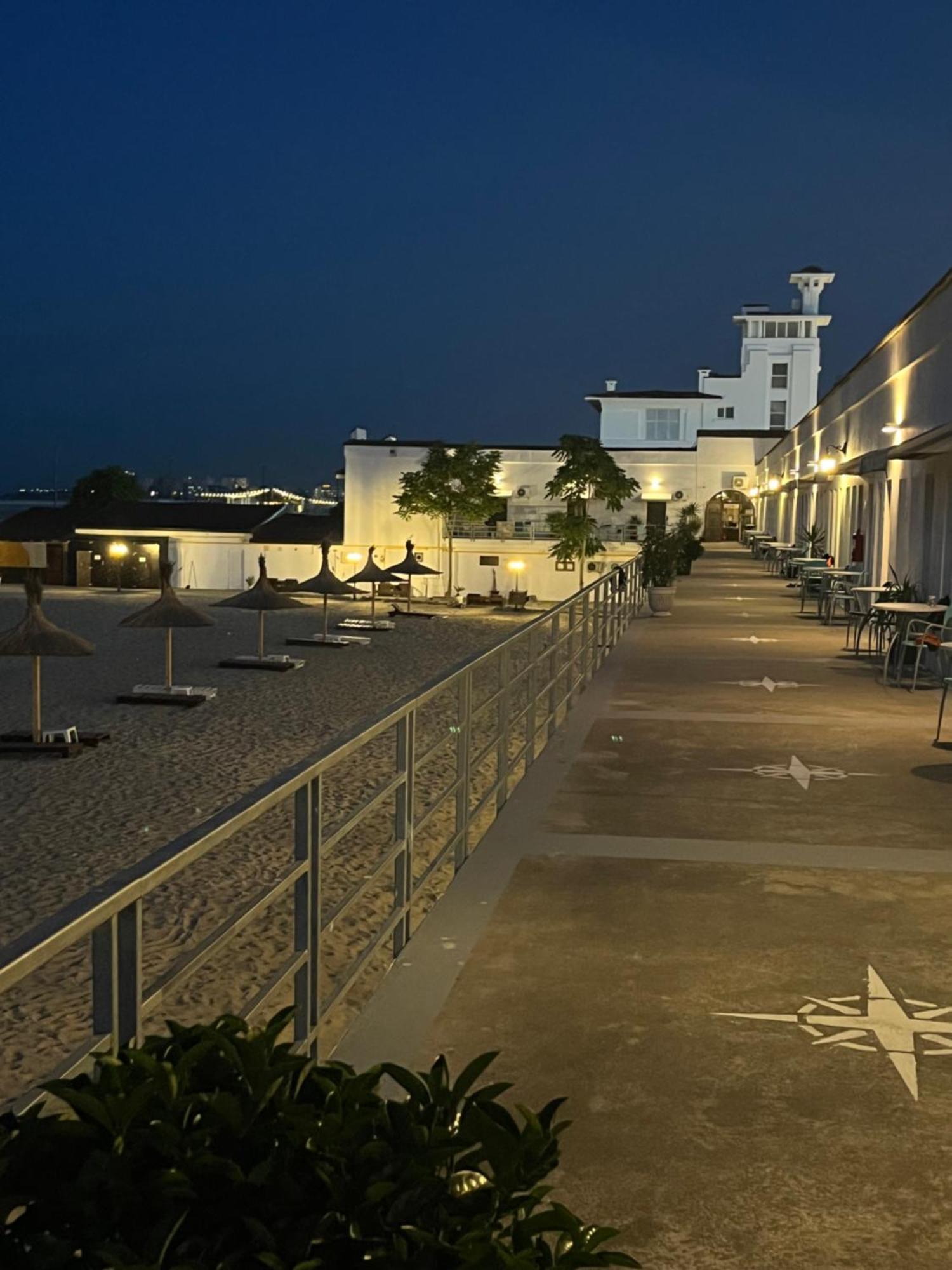 Hostel Cazino Nord Rooms Mamaia Exterior foto
